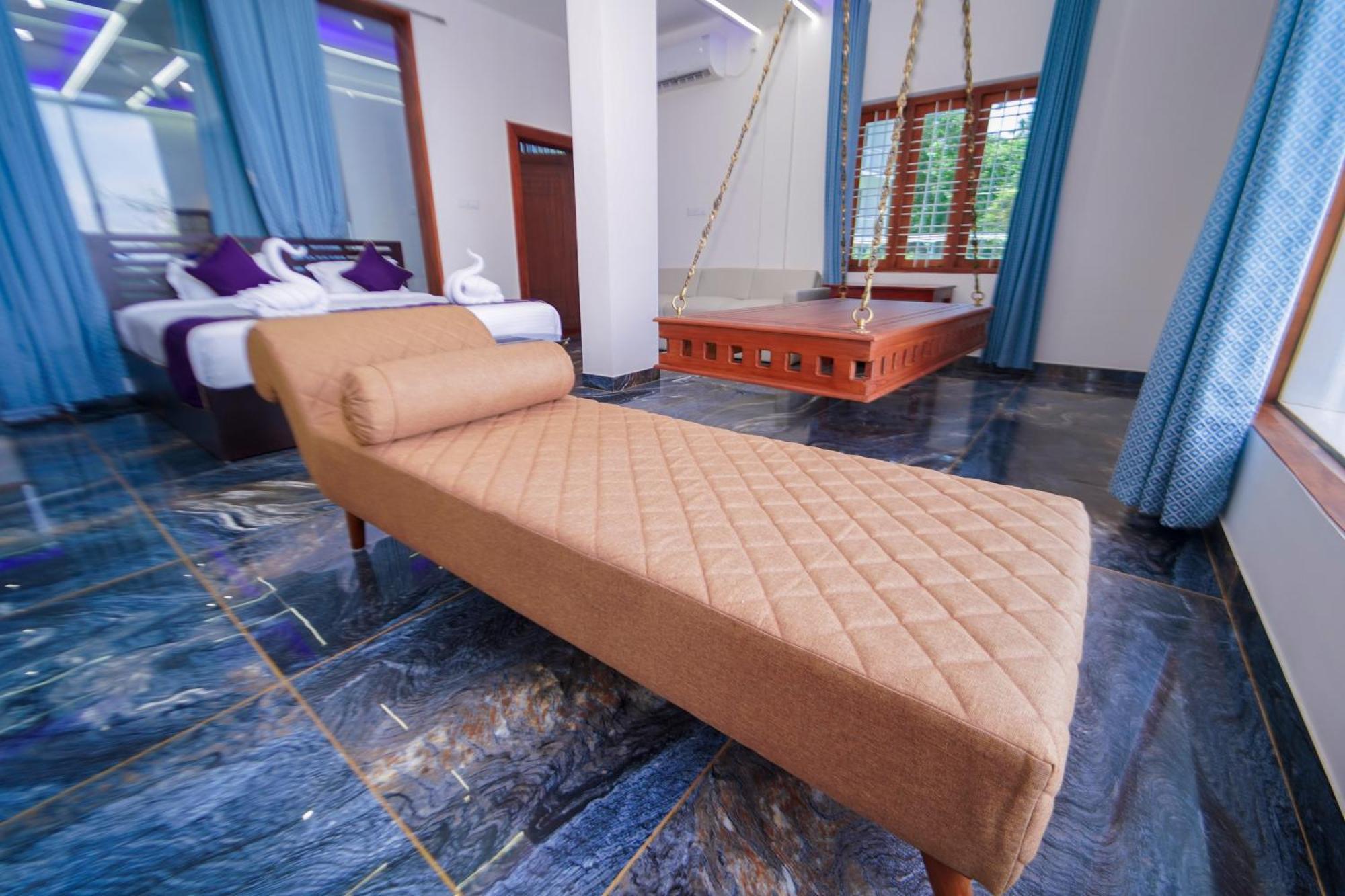 Skylar Seaview Beach Resort & Ayurveda Varkala Buitenkant foto