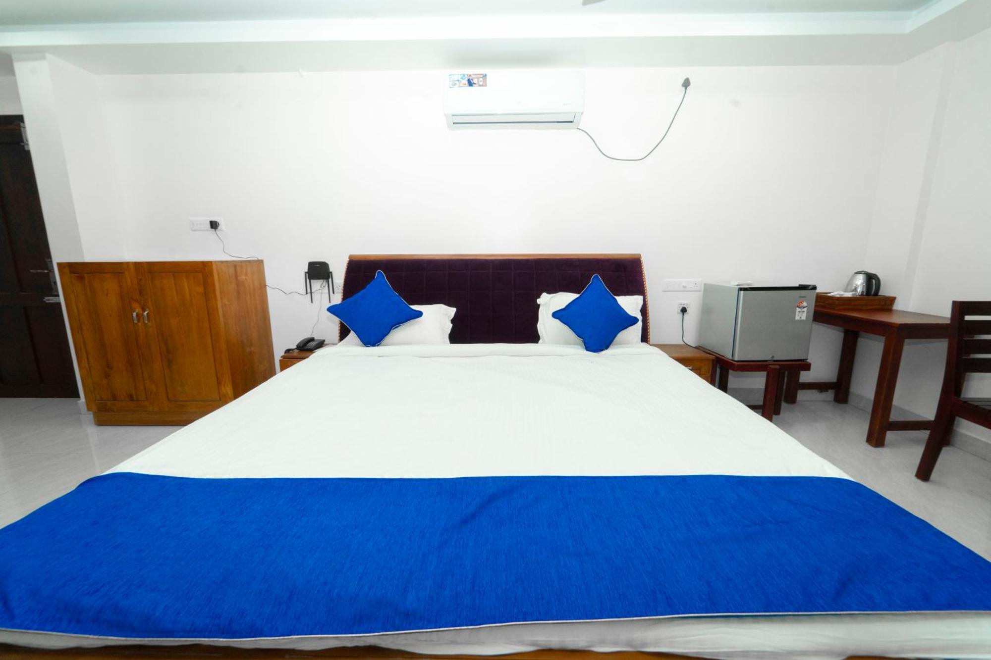Skylar Seaview Beach Resort & Ayurveda Varkala Buitenkant foto