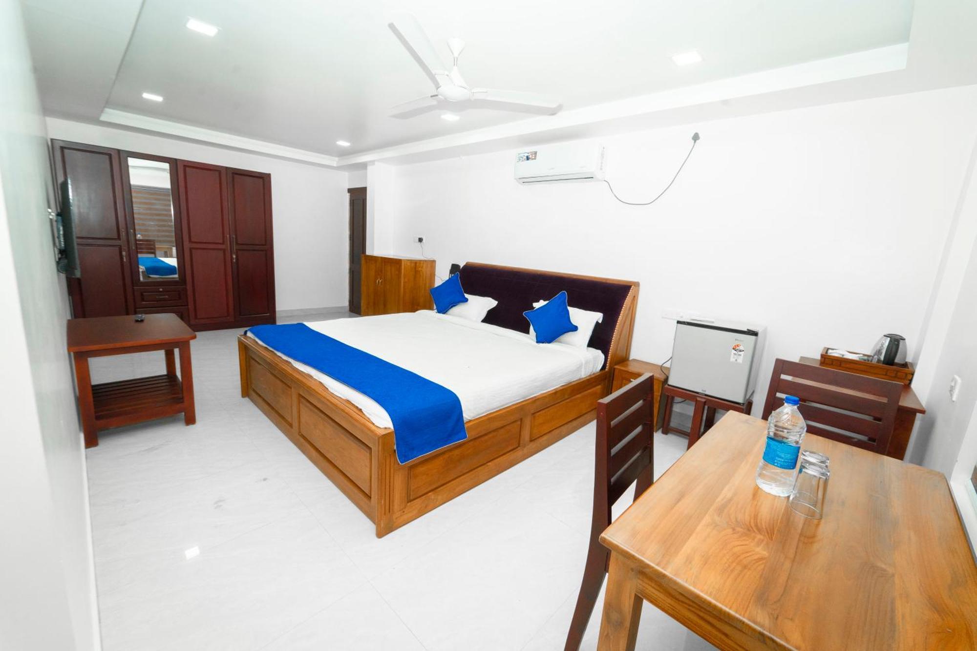 Skylar Seaview Beach Resort & Ayurveda Varkala Buitenkant foto
