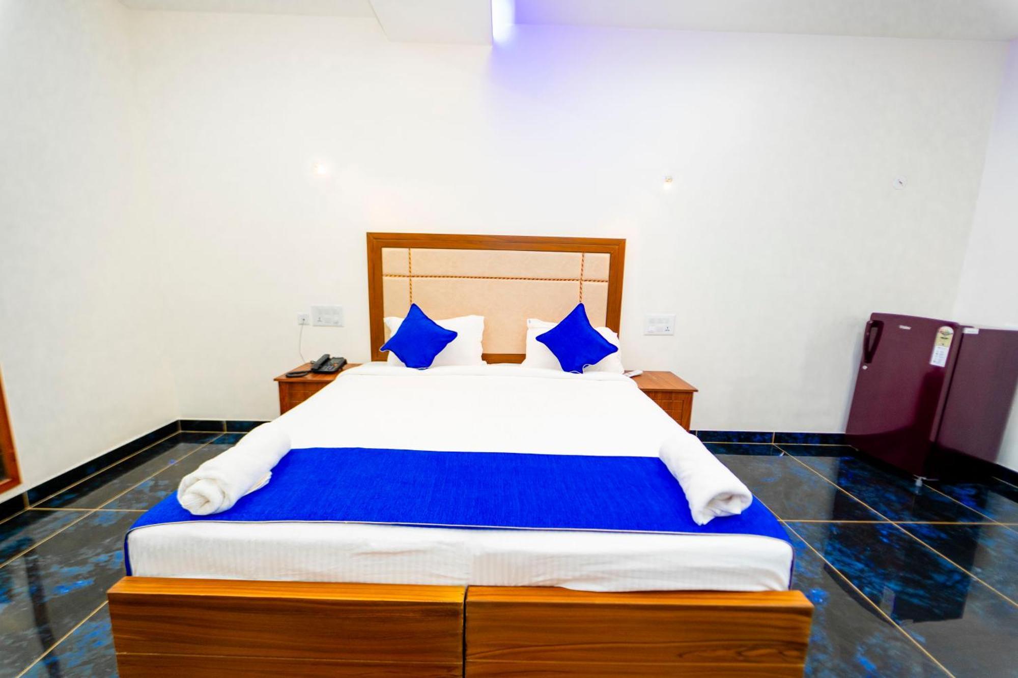 Skylar Seaview Beach Resort & Ayurveda Varkala Buitenkant foto
