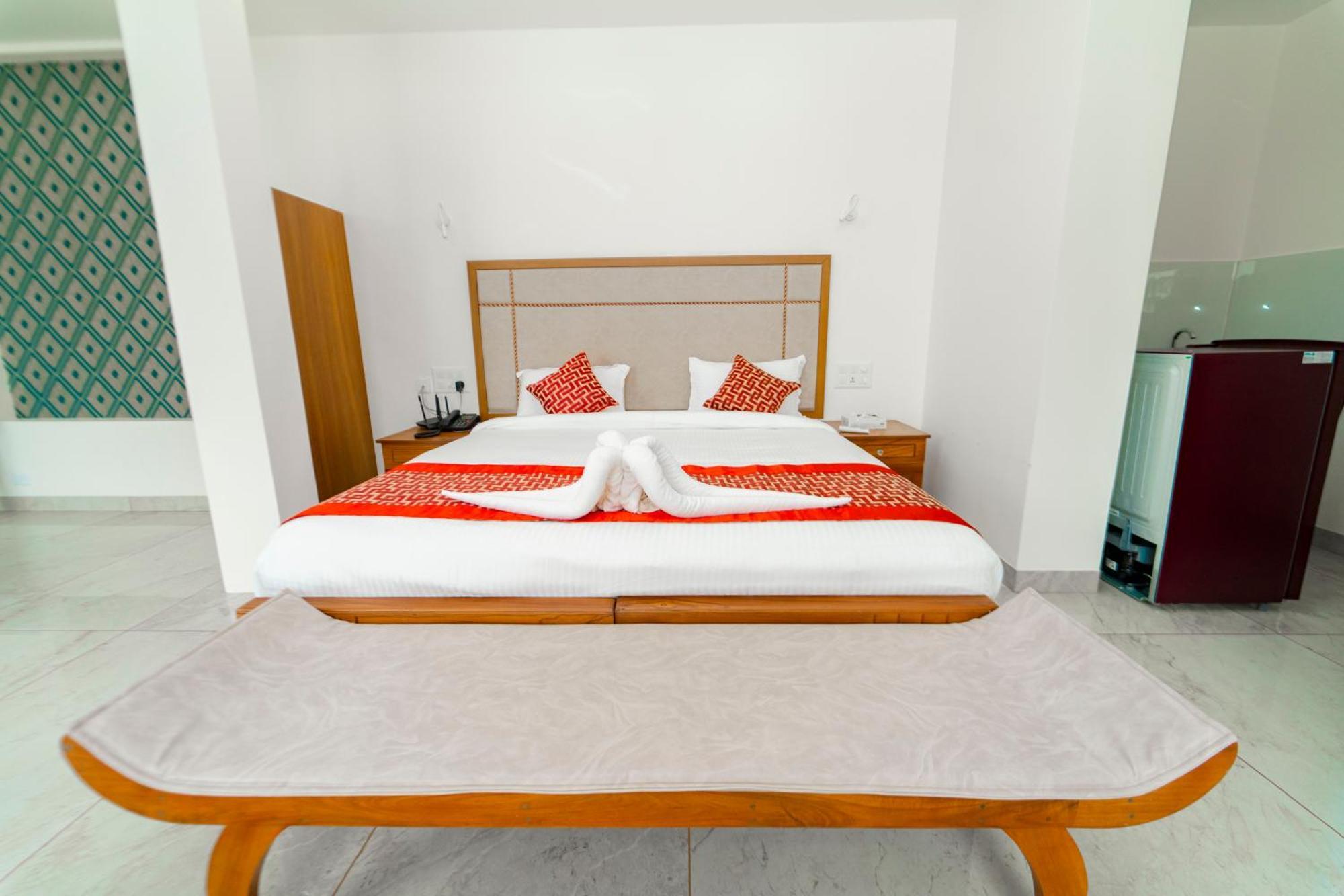 Skylar Seaview Beach Resort & Ayurveda Varkala Buitenkant foto