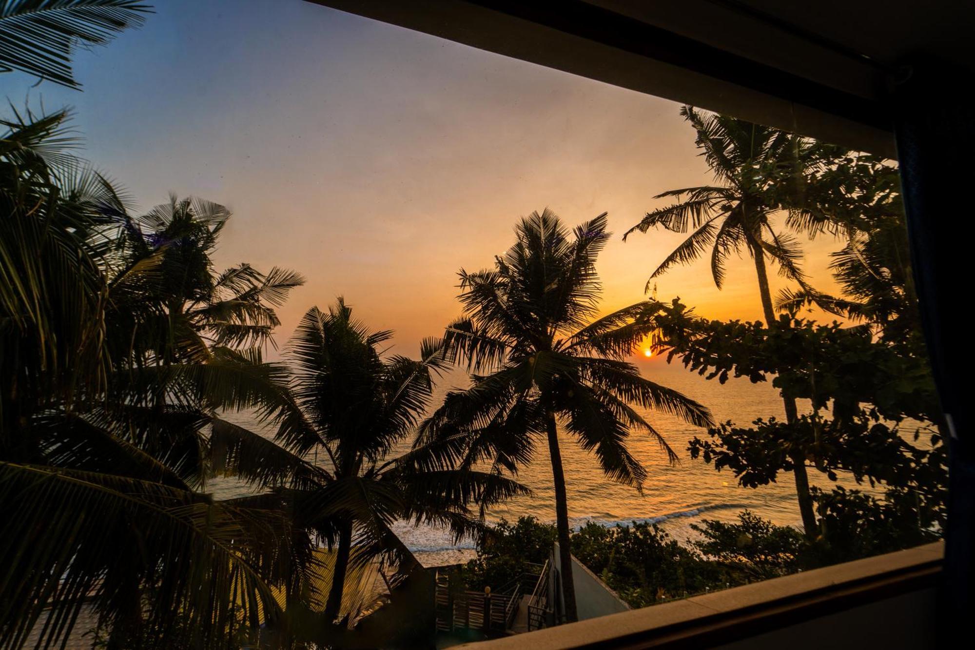 Skylar Seaview Beach Resort & Ayurveda Varkala Buitenkant foto