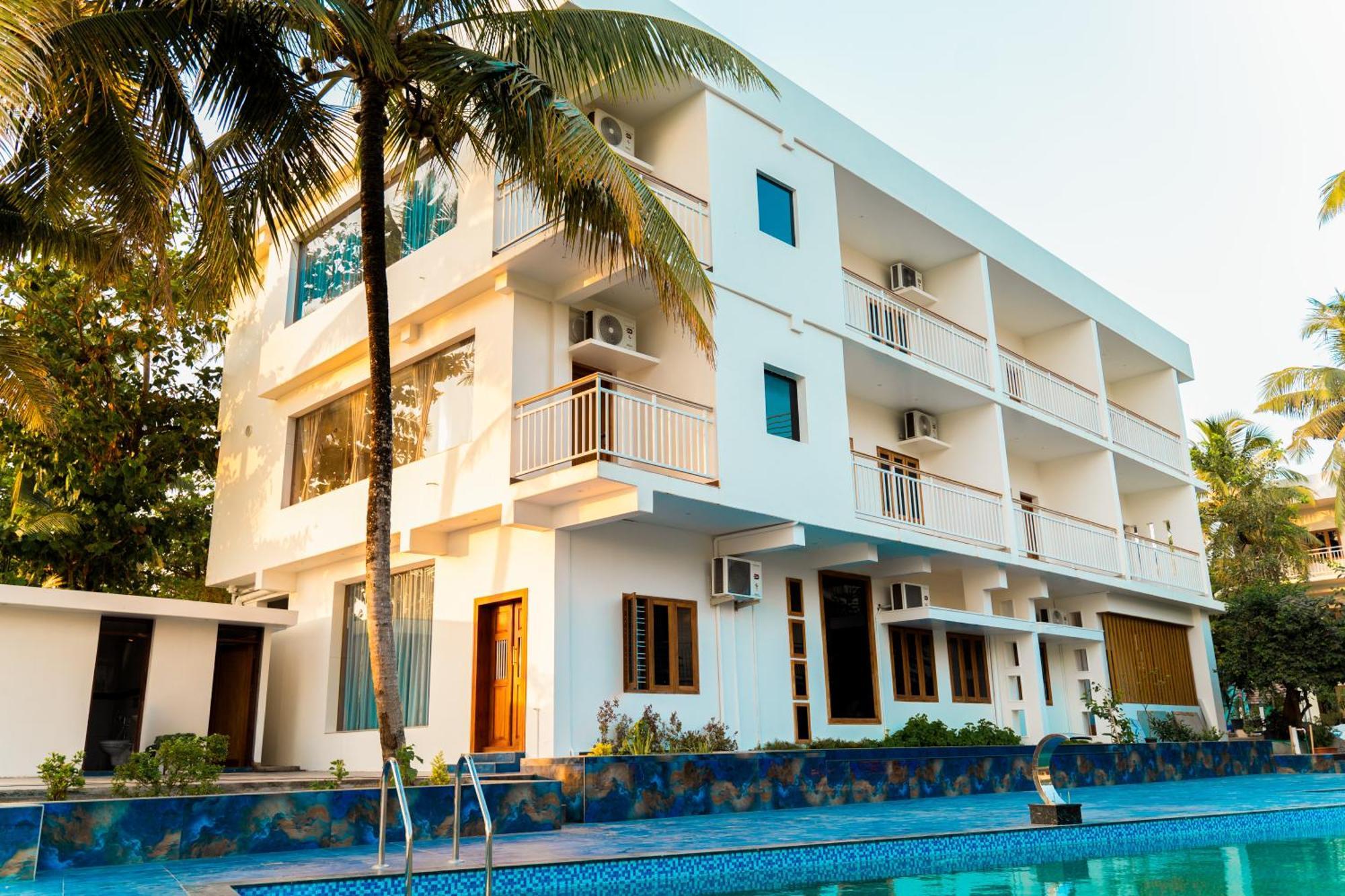 Skylar Seaview Beach Resort & Ayurveda Varkala Buitenkant foto