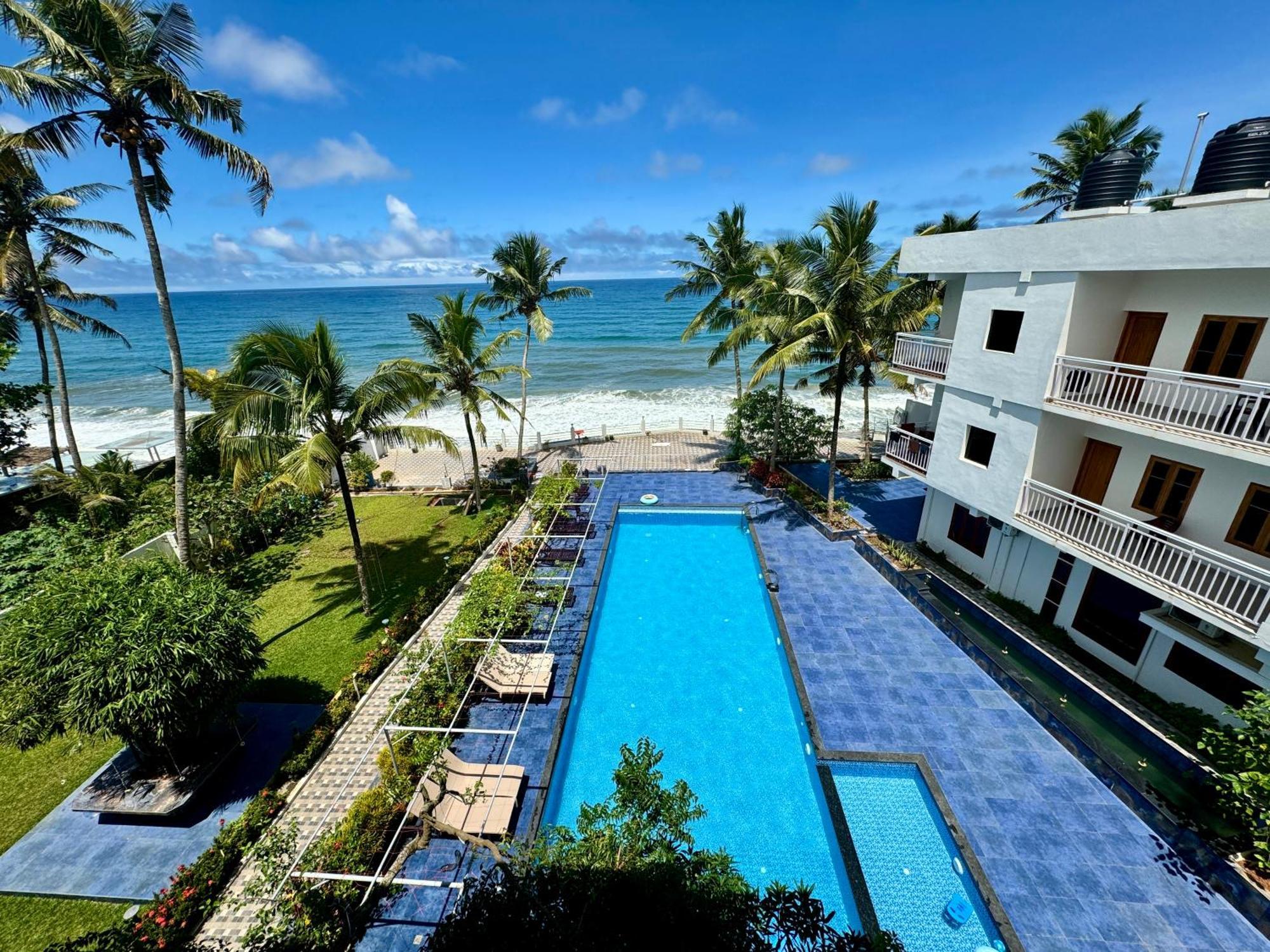 Skylar Seaview Beach Resort & Ayurveda Varkala Buitenkant foto